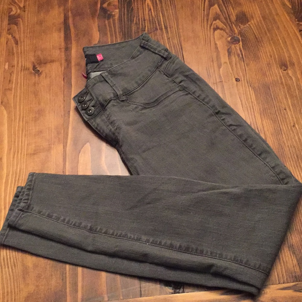 EUC Torrid skinny jeans